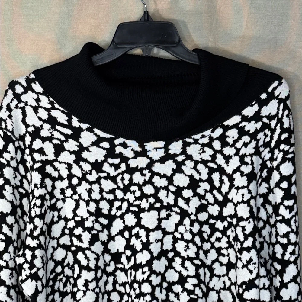 Emaline Sweater Black/White‎ Patterned Turtleneck in Size 1X, 2X, & 3X  NWT